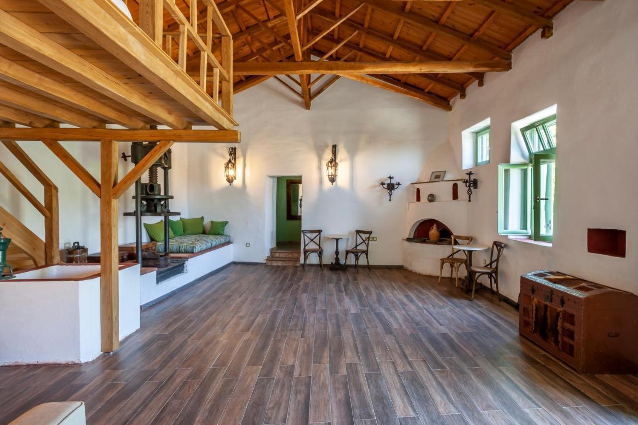 Olea Skopelos Villas With Swimming Pools & Sea View Panormos  Esterno foto